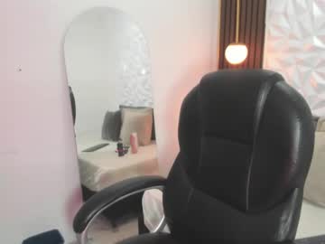 Saravelvet_ September 25, 2025 Chaturbate stream image