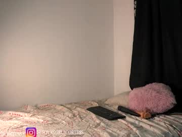 Soyangelacortes September 25, 2025 Chaturbate stream image
