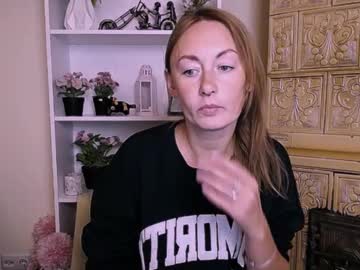Kristinahech_ September 26, 2025 Chaturbate stream image