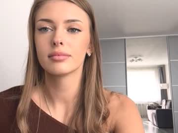 Heart_Petal September 27, 2025 Chaturbate stream image