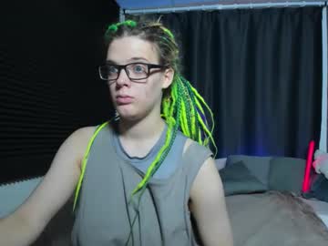 Kiki_Krash September 27, 2025 Chaturbate stream image