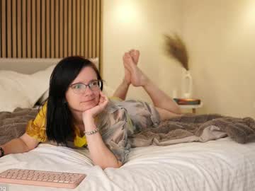 Alucidreaming September 27, 2025 Chaturbate stream image