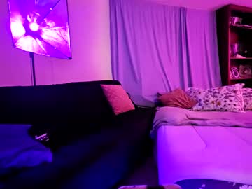 Veryprettypussies September 28, 2025 Chaturbate stream image