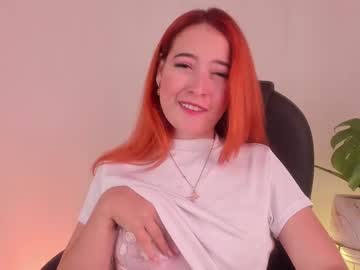 Pear__Moon September 29, 2025 Chaturbate stream image