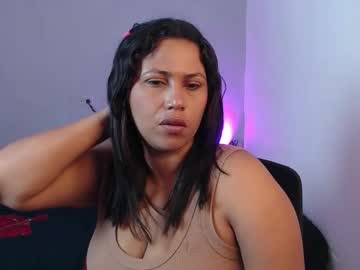 Sirinay_Collegiate91 September 29, 2025 Chaturbate stream image
