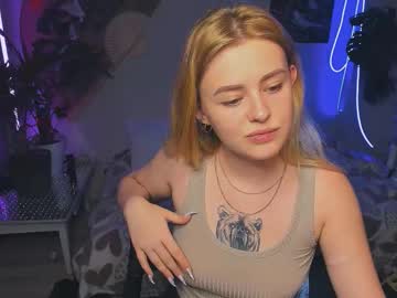 Alexa_Pirs September 29, 2025 Chaturbate stream image