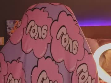 Mencialo September 30, 2025 Chaturbate stream image