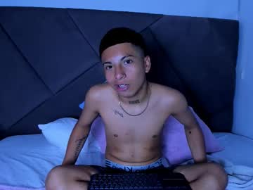 Little_Kris1 September 30, 2025 Chaturbate stream image