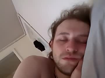 Averagehd October 01, 2025 Chaturbate stream image