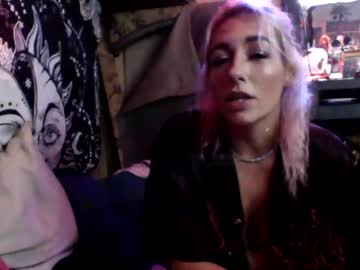 Fullerh967 October 01, 2025 Chaturbate stream image