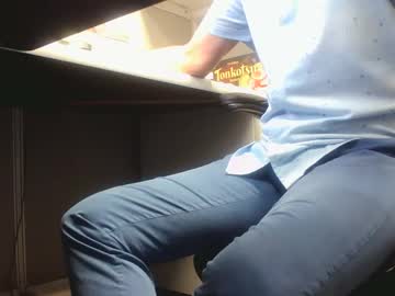 Gardensman_561 October 01, 2025 Chaturbate stream image