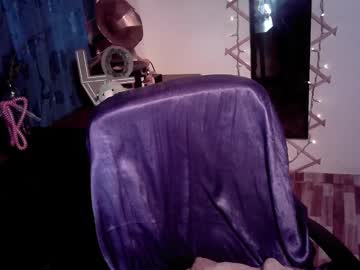 Ninamon206063 October 01, 2025 Chaturbate stream image