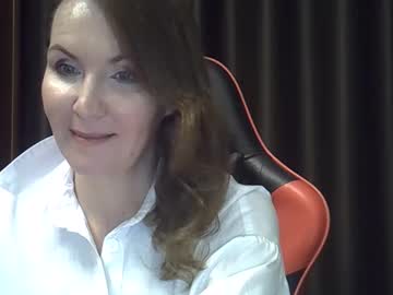 Taisialucky77 October 01, 2025 Chaturbate stream image