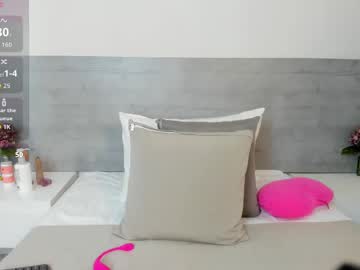Sunnywhitee October 01, 2025 Chaturbate stream image