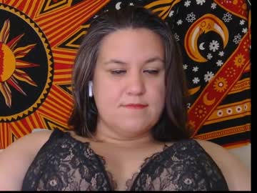 Curvyflora October 01, 2025 Chaturbate stream image