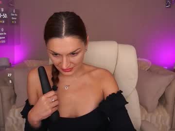 Ellagoldenn October 01, 2025 Chaturbate stream image