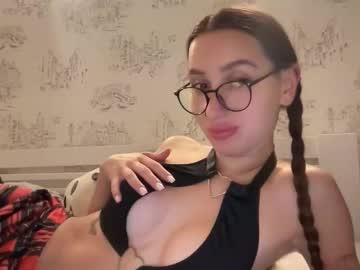 Kikkymoore October 01, 2025 Chaturbate stream image