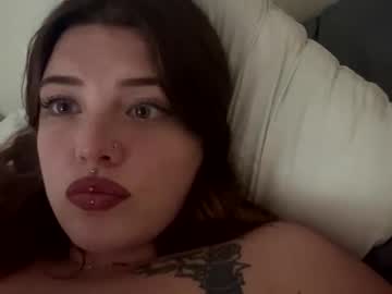 Avalovesattention October 02, 2025 Chaturbate stream image