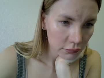 1517fox October 02, 2025 Chaturbate stream image