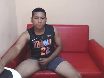 Xavier_Stone2 October 02, 2025 Chaturbate stream image