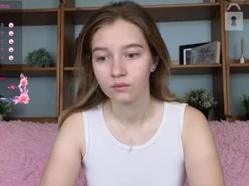 Ksuhesa October 03, 2025 Chaturbate stream image