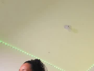 Niabrown13 October 03, 2025 Chaturbate stream image