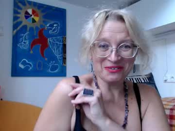 Blondmilfs October 03, 2025 Chaturbate stream image