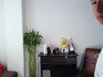 Sara_Mike666 October 03, 2025 Chaturbate stream image