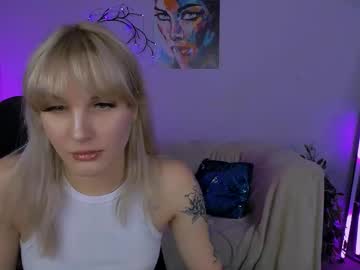 Suzume_Yuppi October 03, 2025 Chaturbate stream image