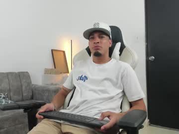 Dave_Skinnycum420 October 04, 2025 Chaturbate stream image