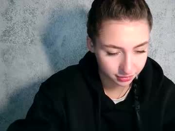 Babyfoxie18 October 04, 2025 Chaturbate stream image