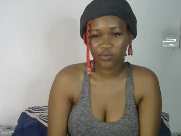 Dollyplum October 04, 2025 Chaturbate stream image
