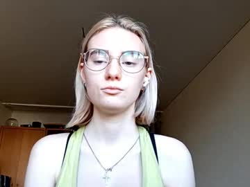 Norinebaeza October 04, 2025 Chaturbate stream image