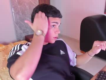 James_Jonnes October 04, 2025 Chaturbate stream image