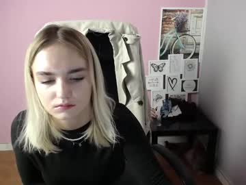 Viktoria_Lovely October 06, 2025 Chaturbate stream image