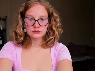 Bloomi_Lum October 06, 2025 Chaturbate stream image