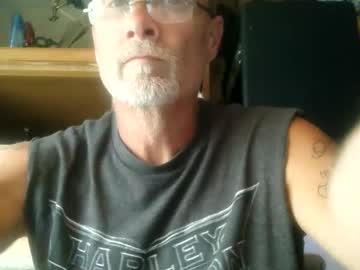 Retro834 October 06, 2025 Chaturbate stream image