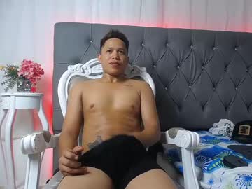 Tom_Hawk8 October 06, 2025 Chaturbate stream image