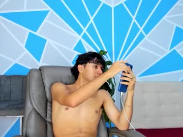 Elchino_69 October 06, 2025 Chaturbate stream image