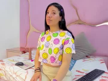 Zoe_King19 October 07, 2025 Chaturbate stream image