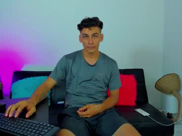 Max_Wild01 October 07, 2025 Chaturbate stream image