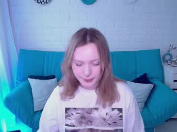 Auroramour October 07, 2025 Chaturbate stream image
