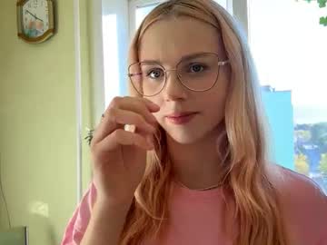 Donettastrowbridge October 07, 2025 Chaturbate stream image
