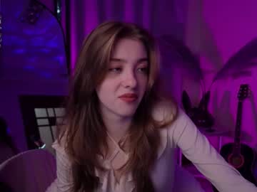 Astramist October 07, 2025 Chaturbate stream image