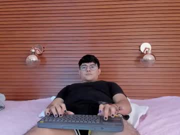 Levi_Levii October 07, 2025 Chaturbate stream image