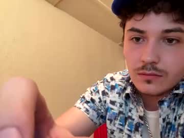 Yungstudbev stream photo from October 08, 2025