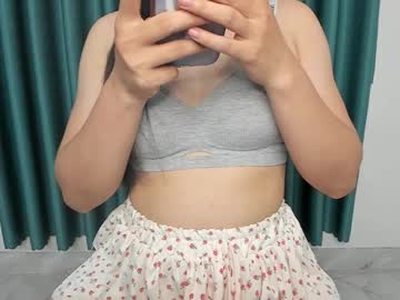 Ly_Ly2006 October 08, 2025 Chaturbate stream image