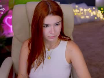 Redshinee October 08, 2025 Chaturbate stream image