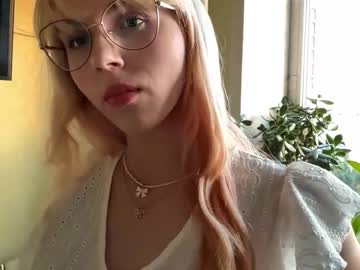 Donettastrowbridge October 08, 2025 Chaturbate stream image
