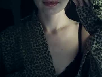 Kyleesilkk October 08, 2025 Chaturbate stream image
